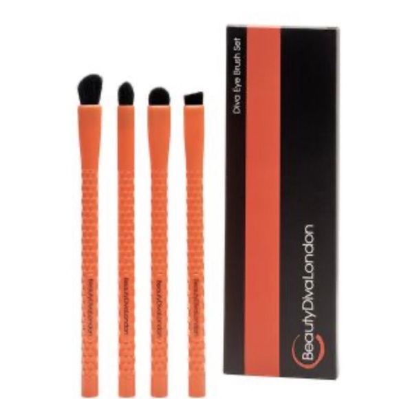 BEAUTY DIVA LONDON Dive Eye 4 Piece Brush Set - Picture 6 of 7